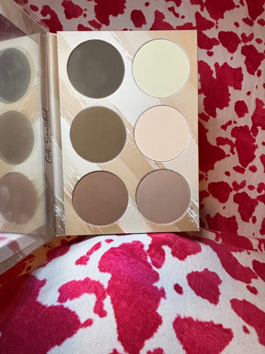 Lurella "Get Snatched" contour palette