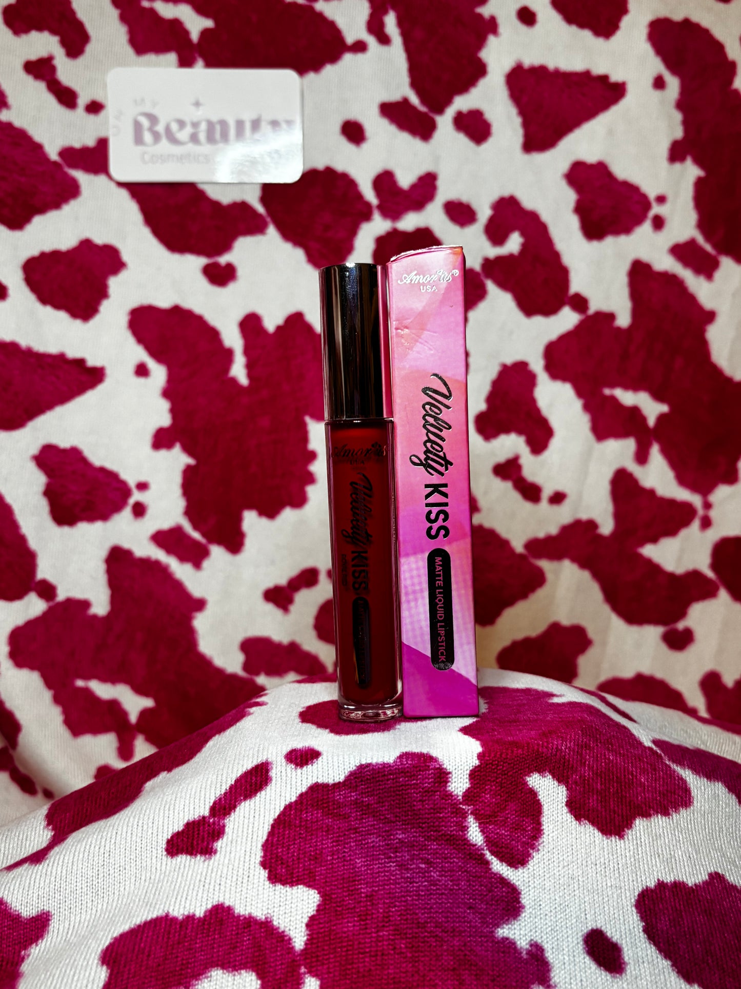 Amorus "Velvety kiss" liquid lipstick